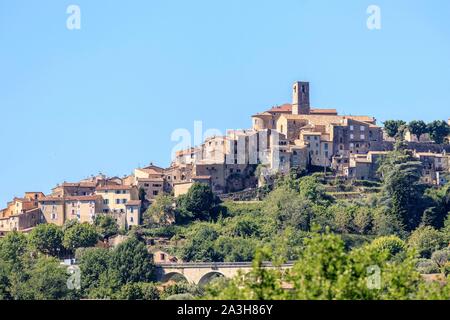 Francia, Alpes Maritimes, Parc Naturel Regional des Prealpes d'Azur, Le Bar sur Loup Foto Stock