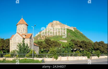 La Georgia, Shida Kartli regione, Gori, luogo di nascita del leader sovietico Joseph Stalin, Santi Arcangeli la Chiesa e la fortezza medievale di Goristsikhe Foto Stock