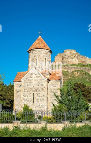 La Georgia, Shida Kartli regione, Gori, luogo di nascita del leader sovietico Joseph Stalin, Santi Arcangeli la Chiesa e la fortezza medievale di Goristsikhe Foto Stock