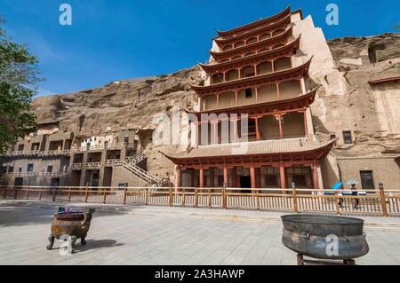 Cina, provincia di Gansu, Dunhuang, grotte di Mogao, registrato dall'UNESCO Patrimonio dell'umanità Foto Stock