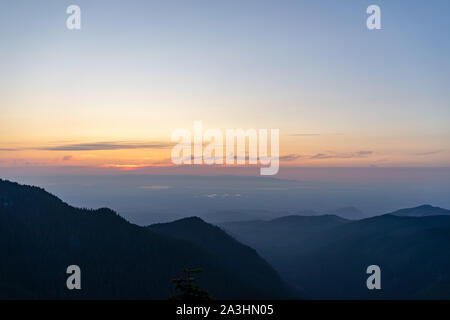 Estate tramonto in western Washington Foto Stock