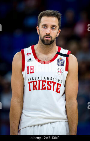 Milano, Italia. 06 ott 2019. Daniele Cavaliero (Pallacanestro Trieste) durante la Legabasket Serie a partita di basket AX Armani Exchange Olimpia Milano vs Pallacanestro Trieste in Milano, Palalido Allianz Cloud, la squadra di casa ha vinto 88-74. In Italia il 6 ottobre 2019. (Foto di Matteo Cogliati/Pacific Stampa) Credito: Pacific Press Agency/Alamy Live News Foto Stock