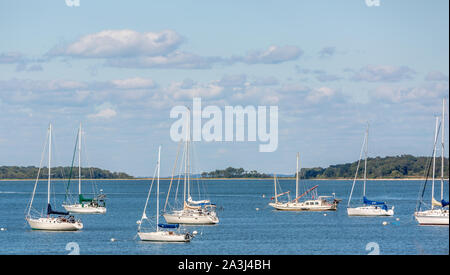 Barche a vela sul posto barca è Sag Harbor, NY Foto Stock