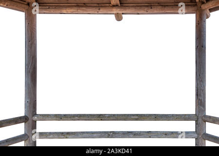 Vista attraverso un chiosco multimediale in legno fatte di tronchi Foto Stock