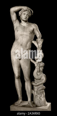 Apollo vincitore del mostro di Python, il cosiddetto 'Lycian Apollo' tipo 130-150 d.c. secondo Euphranor (attivo circa 330 BC) Atene (Grecia), scoperto prima 1680 sotto le rovine di Smirne stadium , Izmir, Turchia, H. 2.16 m. Greche e Romane, Foto Stock