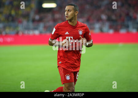 DORTMUND, Germania - Agosto 03, 2019: Thiago (Bayern Munchen) nella foto durante la finale di 2019/20 supercoppa tedesca. Foto Stock