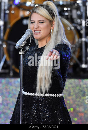 Meghan Trainor esegue su NBC's "oggi" al Rockefeller Plaza il 12 settembre 2019 a New York City. Foto Stock