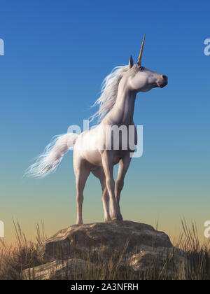 Il mitologico unicorn sorge sulla sommità di un masso, la rende più fiero cavallo, il suo corno a spirale rivolto al cielo in questa fantasia scena equina. Il rendering 3D Foto Stock