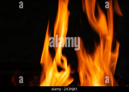 Primo piano delle fiamme fiery Foto Stock