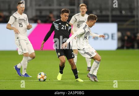 Dortmund, Germania. 09oct, 2019. firo: 09.10.2019 Calcio, 2019/2020 Landerspiel: National Team Germany - Argentina duelli Luca Waldschmidt versus Paulo Dybala | Utilizzo di credito in tutto il mondo: dpa/Alamy Live News Foto Stock