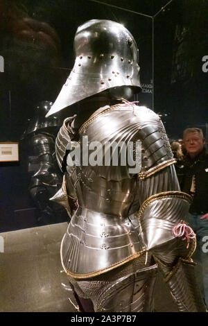 Mostra speciale "l'Ultimo Cavaliere: l'arte, Armor e l ambizione di Massimiliano I' presso il Metropolitan Museum of Art di New York City, Stati Uniti d'America Foto Stock