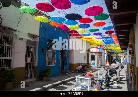 Scene di Getsemani, una zona affascinante situato al di fuori delle mura di Cartagena la storica città vecchia, Foto Stock