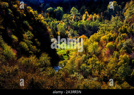 Autunno in Chenarbon Foto Stock