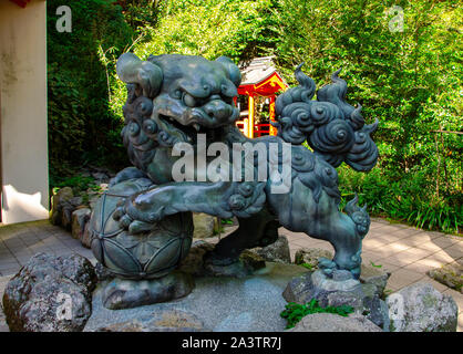 Lione santuario di Hakone in Giappone Foto Stock