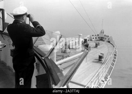 Un Deck der Kaiser, Seedienst Ostpreußen, 1934-1939. A bordo del Kaiser, servizi navali Prussia Orientale, 1934-1939. Foto Stock