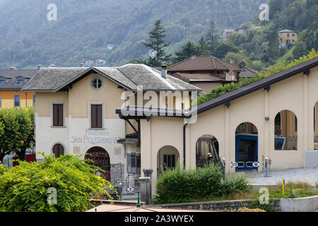 SAN PELLEGRINO, LOMBARDIA/Italia - 5 ottobre : Vista della funicolare di San Pellegrino Lombardia Italia il 5 ottobre 2019 Foto Stock