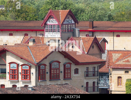 R Lopez de Heredia Vina Tondonia vineria o bodegas, stazione District, Haro, La Rioja, Spagna Foto Stock