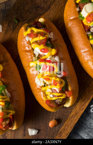 In casa Sonoran Hot Dogs con pancetta senape Mayo Foto Stock