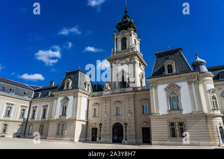 Splendido barocco Castello Festetics edificio a Keszthely Ungheria close up Foto Stock