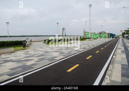 Il Malecon del Rio Magdalena in Barranquilla Foto Stock