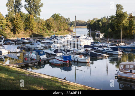 La marina in Dusseldorf-Lorick Foto Stock