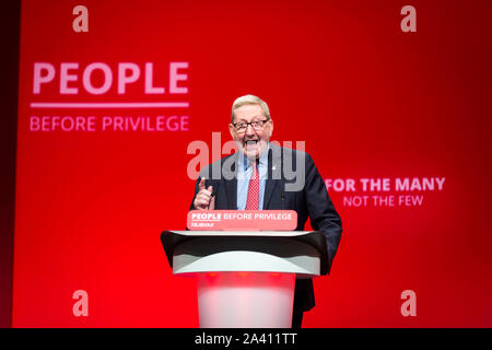 © Chris - Boll. 23/09/19 Brighton , Regno Unito. Partito Laburista Conferenza annuale 2019 in Brighton. Len McCluskey , Segretario generale di unire l'Unione europea offre il suo discorso. Photo credit: CHRIS BULL Foto Stock