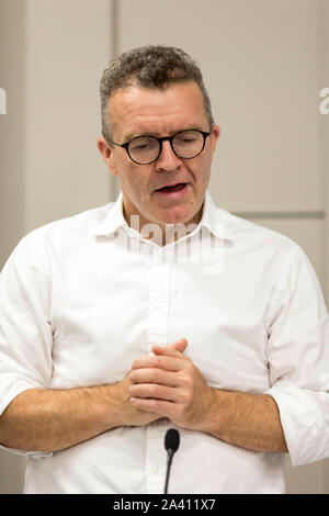 © Chris - Boll. 23/09/19 Brighton , Regno Unito. Partito Laburista Conferenza annuale 2019 in Brighton. Tom Watson MP , vice leader del partito laburista , parla di fringe event - Cresce il futuro dal bosco di fiducia. Photo credit: CHRIS BULL Foto Stock