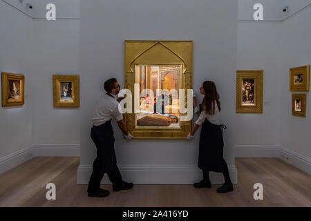 Londra, Regno Unito. Undicesimo oct, 2019. Le immagini in mostra, ma non per la vendita - Sotheby's offrono 40 opere dalla leggendaria Collezione Najd in un asta dedicata la sera del 22 ottobre 2019. Tutti i 155 dipinti, Never-Before-visto insieme come un gruppo, sarà in vista del pubblico dal 11 - 15 Ottobre. Credito: Guy Bell/Alamy Live News Foto Stock