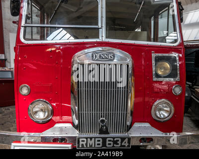 Single decker autobus pubblici a Bury transport museum nel centro di Lancashire Foto Stock