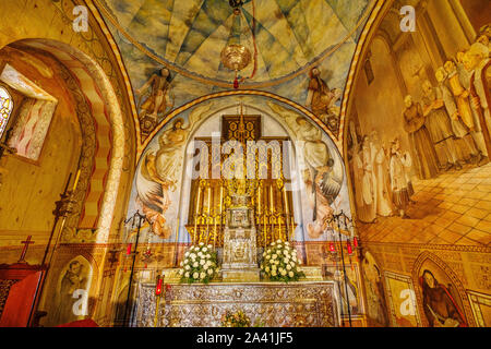 Il convento francescano di Santa Maria de la Rábida, alter Cappella Vergine Nostra Signora dei Miracoli, la chiesa dove Cristoforo Colombo ha pregato la notte essere Foto Stock