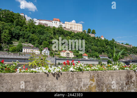 Vista la Veste Oberhaus in Passau Germania Foto Stock