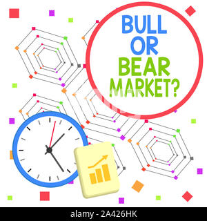 Testo della scrittura Bull o recare mercato Domanda. Foto concettuale chiedere a qualcuno circa il suo metodo di marketing formato orologio da parete con Blocco note di escalation di Ba Foto Stock