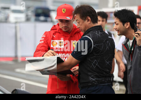 Il circuito di Suzuka, Suzuka City, Giappone. Undicesimo oct, 2019. Formula Uno giapponese Grand Prix, giorno di pratica; la Scuderia Ferrari, Charles Leclerc - Editoriale usare carte di credito: Azione Plus sport/Alamy Live News Foto Stock