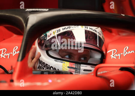Il circuito di Suzuka, Suzuka City, Giappone. Undicesimo oct, 2019. Formula Uno giapponese Grand Prix, giorno di pratica; la Scuderia Ferrari, Sebastian Vettel - Editoriale usare carte di credito: Azione Plus sport/Alamy Live News Foto Stock