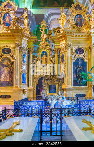 L'interno di Pietro e di Paolo, la cattedrale, una chiesa russo-ortodossa cattedrale che sorge all'interno della Fortezza di Pietro e Paolo a San Pietroburgo, Russia. Foto Stock