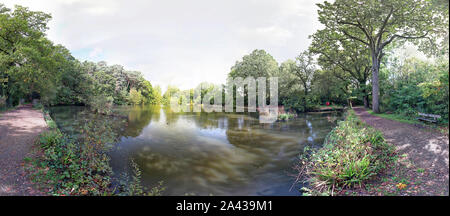 Hiltingbury antichi laghi di pesca in Chandlers Ford, Hampshire, Inghilterra Foto Stock