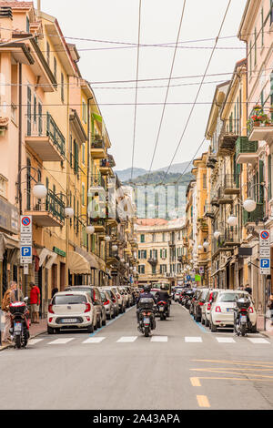 Una tipica vista in Ventimiglia Foto Stock