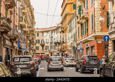 Una tipica vista in Ventimiglia Foto Stock