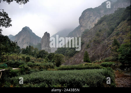 Paesaggio antico (picco di forbici, Cina) Foto Stock