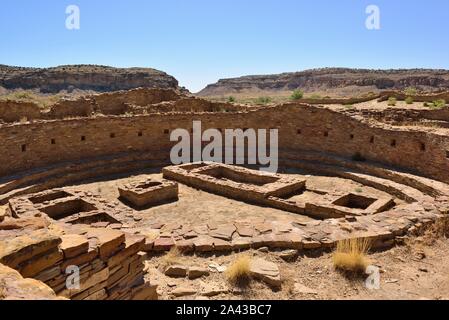 Grande Kiva, Pueblo Bonito 850-1250(s), Chaco Canyon, NM 190912 61351 Foto Stock