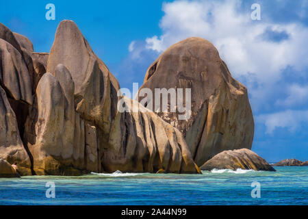 Seychelles, incredibile spiaggia tropicale, Spiaggia Paradiso in Praslin, isola delle Seychelles. Foto Stock