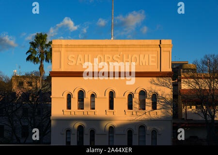 Sydney, Australia - Lug 23, 2016: Sailor's home storico edificio esterno. Costruito in stile vittoriano architettura romanica di stile come filoni, l'edificio Foto Stock