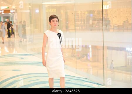 Attrice cinese Sun li assiste un evento promozionale per Vinda in Cina a Shanghai, 25 agosto 2019. Foto Stock