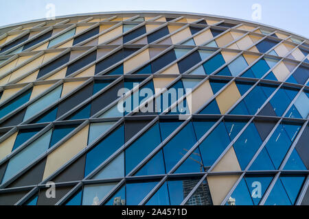 Close up di Dubai la Coca Cola Arena, la più grande arena in medio oriente Foto Stock