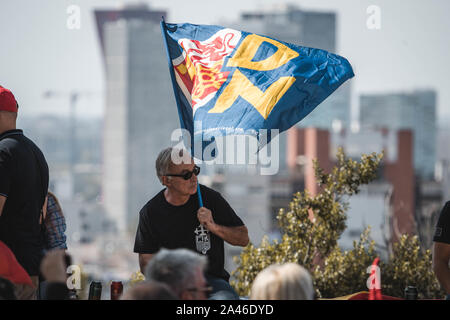 Fascistas se concentran en Barcelona el 12 de Octubre. Foto Stock