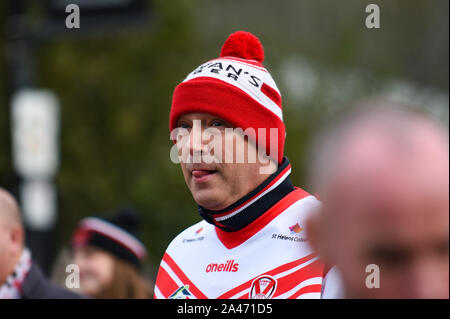 Xii Ottobre 2019, Old Trafford, Manchester, Inghilterra; il Grand Final 2019, Saint Helens v Salford Red Devils : Santi fan Credito: Richard Long/news immagini Foto Stock