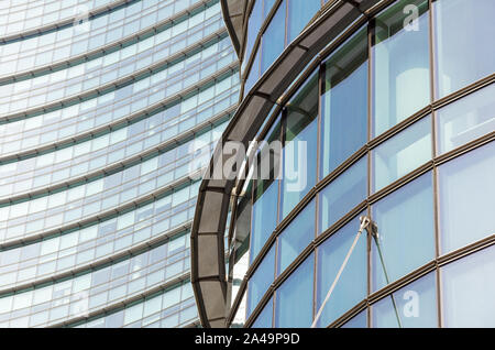 Milano, 4 maggio 2019. Unicredit grattacielo Torre di Porta Nuova quartiere vicino a Porta Garibaldi. Foto Stock