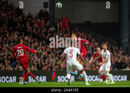 Copenhagen, Danimarca. Xii oct, 2019. Danimarca, Copenaghen. 12th, ottobre 2019. Christian Eriksen (10) della Danimarca visto durante l'EURO 2020 qualifier match tra la Danimarca e la Svizzera a Telia Parken di Copenaghen. (Photo credit: Gonzales foto/Alamy Live News Foto Stock