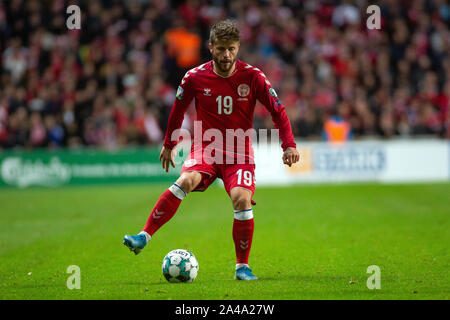 Copenhagen, Danimarca. Xii oct, 2019. Danimarca, Copenaghen. 12th, ottobre 2019. Lasse Schöne (19) della Danimarca visto durante l'EURO 2020 qualifier match tra la Danimarca e la Svizzera a Telia Parken di Copenaghen. (Photo credit: Gonzales foto/Alamy Live News Foto Stock