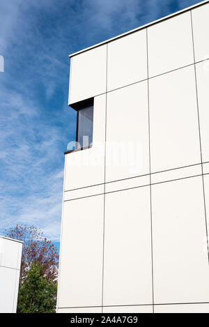 Moderno Oxley boschi case in Milton Keynes. Il premiato lo sviluppo costruito nel 2008 ha affrontato polemiche e i necessari lavori di bonifica. Foto Stock